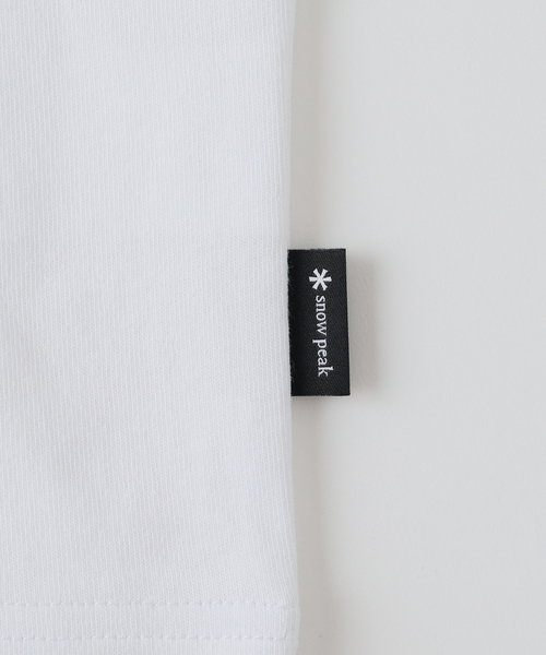 Snow Peak（スノーピーク）の「Snow Peak / スノーピーク 別注 ペグ＆ロープ ロゴTシャツ（Tシャツ/カットソー・メンズ・チャコールグレー/ホワイト・SMALL/MEDIUM/LARGE）」の16枚目の写真