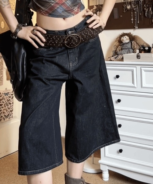 meJane(ミージェーン)の「ブラックデニム ハーフパンツ(デニムパンツ・レディース・ブラック・L/M/S)」の3枚目の写真