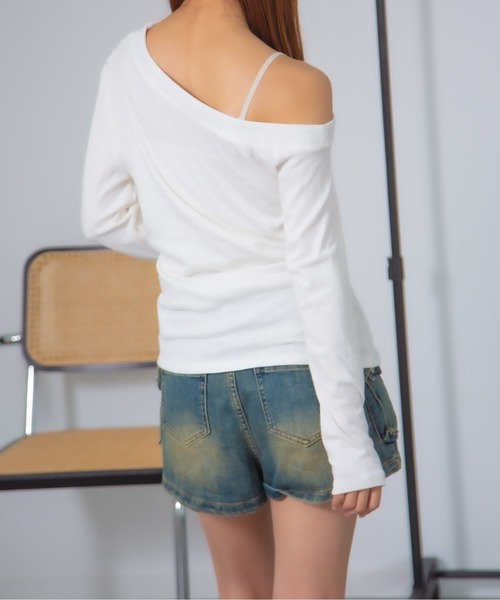 MEMECLE（メメクル）の「【 MEMECLE / メメクル 】アイレットワンショルダートップス（Tシャツ/カットソー・レディース・ライトグレー/ライトブルー/ブラック/ホワイト・FREE）」の8枚目の写真