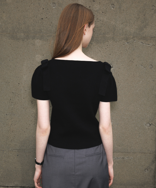 DEHEVE（デヘヴェ）の「Boat Neck Ribbon Knit [Black]（ニット/セーター・レディース・ブラック・OS）」の6枚目の写真
