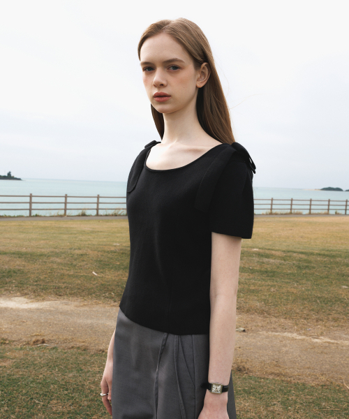 DEHEVE（デヘヴェ）の「Boat Neck Ribbon Knit [Black]（ニット/セーター・レディース・ブラック・OS）」の8枚目の写真