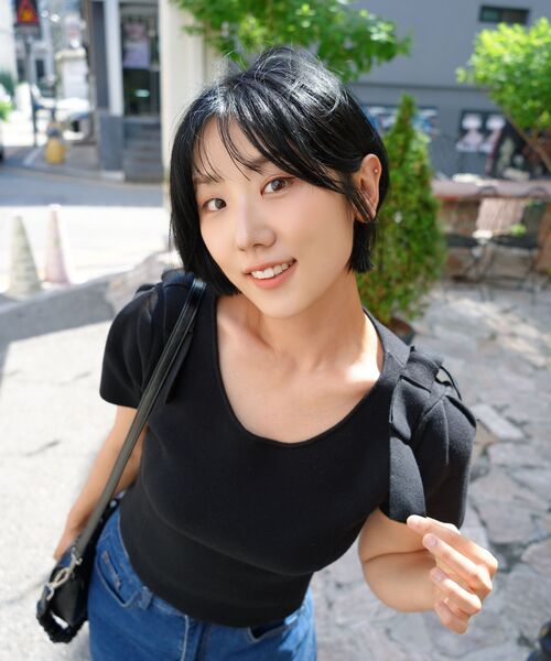 DEHEVE（デヘヴェ）の「Boat Neck Ribbon Knit [Black]（ニット/セーター・レディース・ブラック・OS）」の10枚目の写真