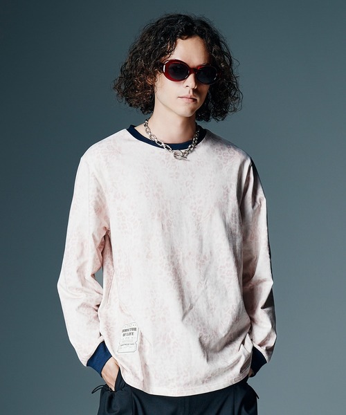 glamb(グラム)の「Leopard Trim Cutsew / レオパードトリムカットソー(Tシャツ/カットソー・メンズ・ホワイト/カーキ・S/M/L)」の2枚目の写真