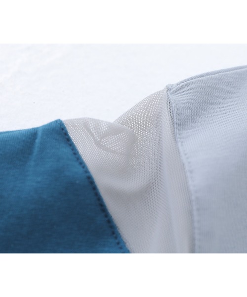 n'OrLABEL(ノアールレーベル)の「【接触冷感】配色メッシュ切替ドルマンカットソー(Tシャツ/カットソー・レディース・ブラック/ライトブルー/グレイッシュベージュ・FREE)」の14枚目の写真