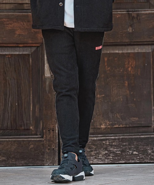felkod(フィルコッド)の「mp15142- Synthetic Leather×Fleece-Back Corduroy Easy Pants コーデュロイ イージーパンツ(F26A120)(その他パンツ・メンズ・グレイッシュベージュ/ブラック・S/M/L)」の4枚目の写真