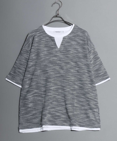 ANPAS（アンパス）の「Faux Layered Key-Neck Tee / フェイクレイヤード キーネック 半袖Tシャツ メンズ トップス カットソー ムジ 無地T（Tシャツ/カットソー・メンズ・チャコール/ブラック・M/L/LL）」の11枚目の写真
