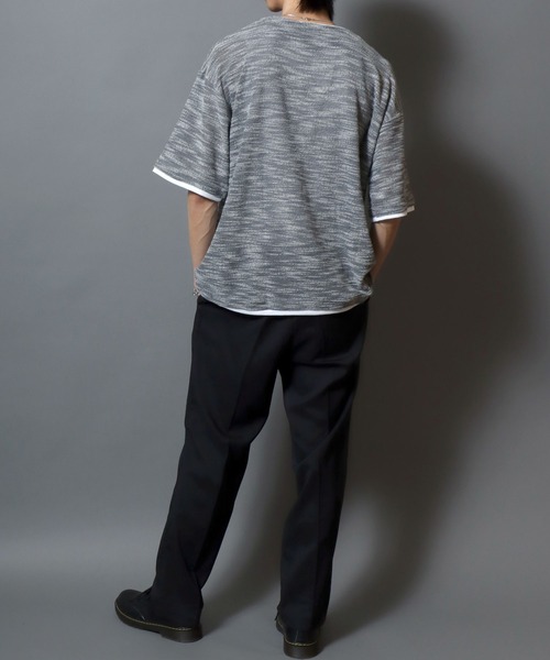ANPAS（アンパス）の「Faux Layered Key-Neck Tee / フェイクレイヤード キーネック 半袖Tシャツ メンズ トップス カットソー ムジ 無地T（Tシャツ/カットソー・メンズ・チャコール/ブラック・M/L/LL）」の22枚目の写真