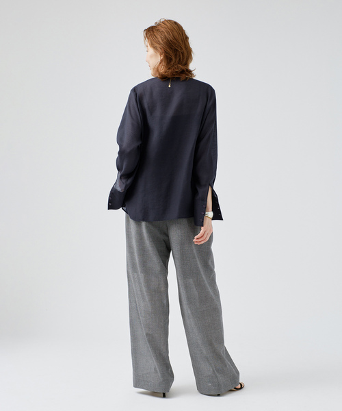 VERMEIL par iena(ヴェルメイユパーイエナ)の「《WEB限定/》シアーブラウス(シャツ/ブラウス・レディース・ホワイト/ネイビー・FREE)」の8枚目の写真