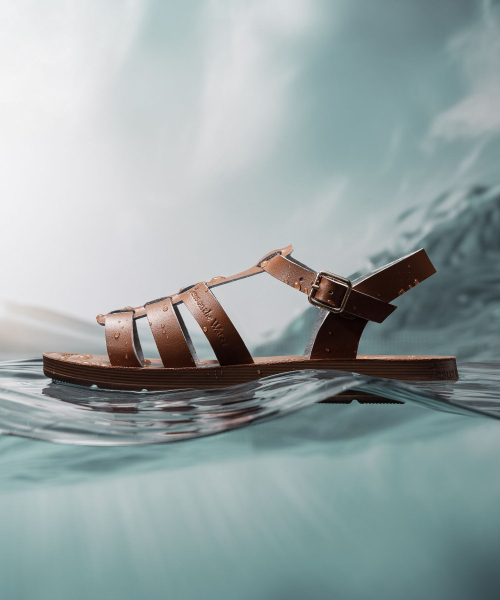 JESUS ON THE WATER(ジーザスオンザウォーター)の「JESUS SANDAL キドロン 牛革ストラップサンダル 2cm -JOW103 (3色)(サンダル・レディース・ブラック/キャメル/アイボリー・23cm/23.5cm/24cm/24.5cm/25cm/25.5cm)」の7枚目の写真