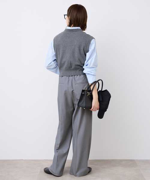 SLOBE IENA(スローブイエナ)の「《WEB限定/4サイズ展開/追加》TRワイドトラウザー(スラックス・レディース・ブラック/グレー・34/36/38/40)」の14枚目の写真