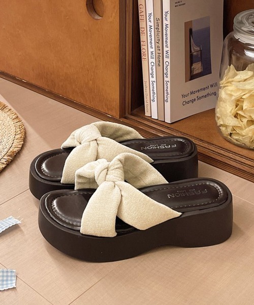 Miniministore(ミニミニストア)の「ヒョウ柄クロスリボン厚底サンダル 韓国風(サンダル・レディース・アイボリー/ブラウン/レオパード・22.5cm/23.0cm/23.5cm/24.0cm/24.5cm)」の9枚目の写真