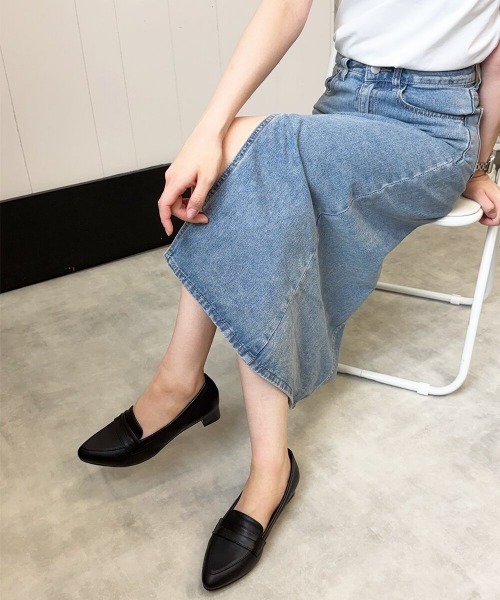 DEMETER(デメテル)の「防水 撥水 防滑 晴れ雨兼用 幅広 3E ポインテッドトゥ コイン レインローファー レインパンプス(パンプス・レディース・ブラック/ブラック系その他/グレイッシュベージュ・LL/S/L/M)」の9枚目の写真