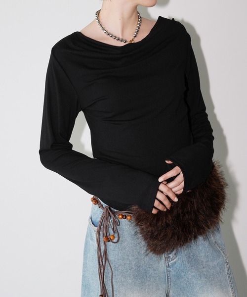 chuclla(チュクラ)の「ドレープネック ロングスリーブトップス chw26a054(Tシャツ/カットソー・レディース・ブラック/ホワイト・FREE)」の2枚目の写真