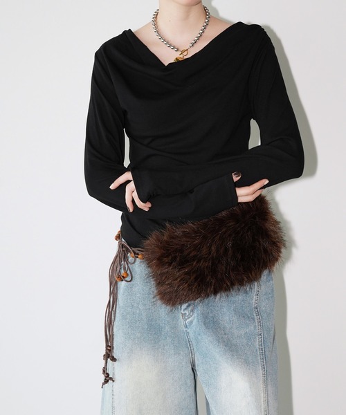 chuclla(チュクラ)の「ドレープネック ロングスリーブトップス chw26a054(Tシャツ/カットソー・レディース・ブラック/ホワイト・FREE)」の20枚目の写真