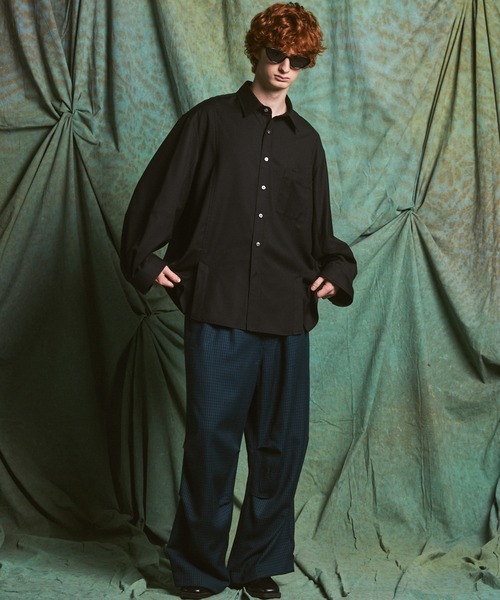 MAISON SPECIAL(メゾンスペシャル)の「《UNISEX》TW Drapery Gabardine Prime-Over Ovoid Sleeve Shirt/TWドレーパリーギャバジンプライムオーバーオボイドスリーブシャツ【MAISON SPECIAL/メゾンスペシャル】(シャツ/ブラウス・メンズ・ブラック/チャコールグレー・2/1/0)」の3枚目の写真