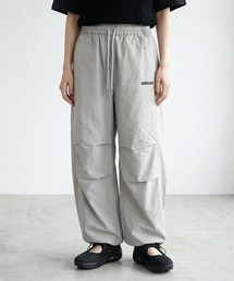 ナイロン風刺繍ロゴカーブパンツ