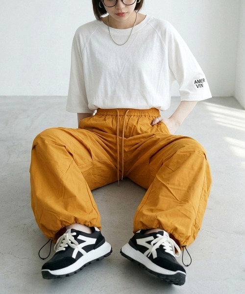 CRB（シーアールビー）の「ナイロン風刺繍ロゴカーブパンツ（カーゴパンツ・レディース・グレー/オレンジ/ブラック・F）」の8枚目の写真
