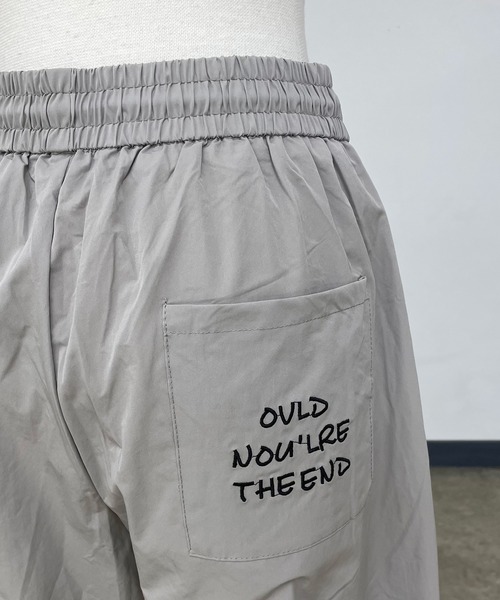 CRB（シーアールビー）の「ナイロン風刺繍ロゴカーブパンツ（カーゴパンツ・レディース・グレー/オレンジ/ブラック・F）」の13枚目の写真