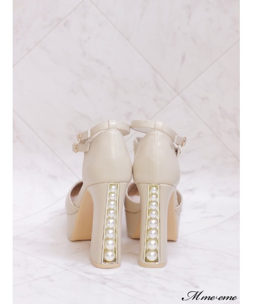 M me eme(エムミーエメ)の「Pearl heel pumps (eme10288)(パンプス・レディース・ベージュ・S/L)」の4枚目の写真