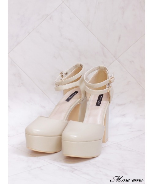 M me eme(エムミーエメ)の「Pearl heel pumps (eme10288)(パンプス・レディース・ベージュ・S/L)」の3枚目の写真