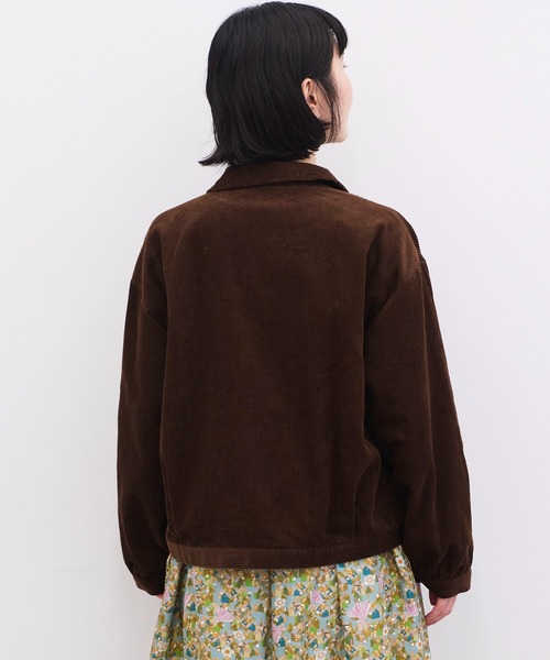 l'atelier du savon(アトリエドサボン)の「9Wコーデュロイ かくれハウスポケット ジャケット(ブルゾン・レディース・ダークブラウン/ピンク/アイボリー・FREE)」の12枚目の写真