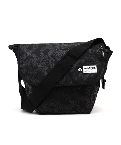 NUMBER (N)INE（ナンバーナイン）の「メッセンジャーバッグ_オリジナル音符柄（メッセンジャーバッグ・メンズ・ホワイト/ブラック・ONE SIZE）」の2枚目の写真