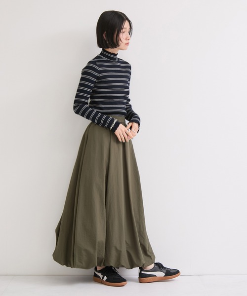 le cercle ADAM ET ROPE'（ルセルクルアダムエロペ）の「メランジタートルボーダーニット（ニット/セーター・レディース・ブルー系その他2/ホワイト系その他2/ブラウン・FREE）」の10枚目の写真