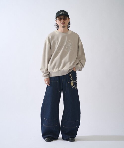 Lui's(ルイス)の「SURJENT ラインストーンフェードスウェット(スウェット・メンズ・グレー/ブラック・1/2)」の21枚目の写真