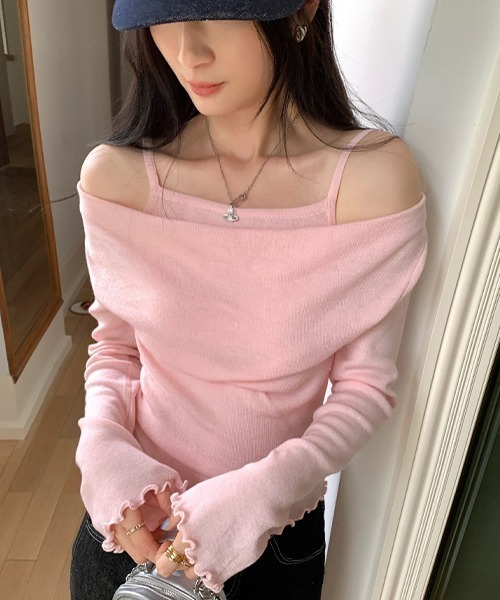 Vipoa（ヴィポア）の「レイヤードオフショルトップス（Tシャツ/カットソー・レディース・レッド/ブラック/ベージュ/ピンク・FREE）」の11枚目の写真