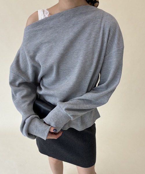 FUULLY STUDIO(フーリィーステューディオ)の「サーマルスラッシュドネックPO(Tシャツ/カットソー・レディース・グレー/ブラウン/アイボリー・FREE)」の2枚目の写真