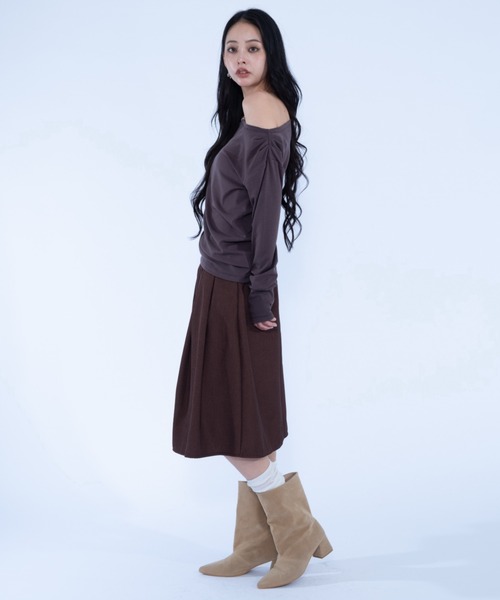 Haze Reverie(ヘイズレヴァリー)の「ワンショルタックトップス(Tシャツ/カットソー・レディース・ブラック/ホワイト/ブラウン・FREE)」の14枚目の写真