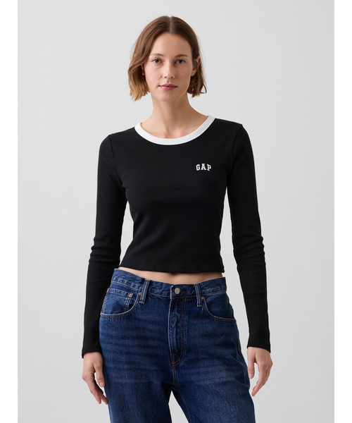 GAP(ギャップ)の「リブ クロップド リンガーTシャツ(Tシャツ/カットソー・レディース・グレー/ホワイト/レッド/ブラック・XS/S/M/L/XL/XXS)」の2枚目の写真