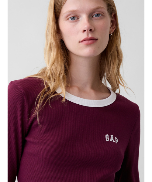 GAP(ギャップ)の「リブ クロップド リンガーTシャツ(Tシャツ/カットソー・レディース・グレー/ホワイト/レッド/ブラック・XS/S/M/L/XL/XXS)」の14枚目の写真