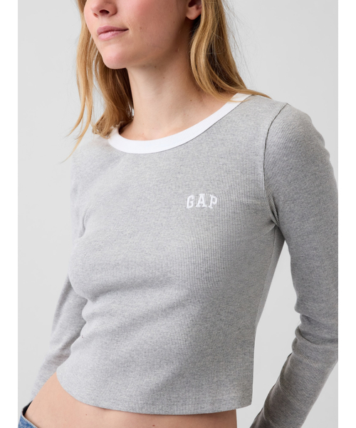 GAP(ギャップ)の「リブ クロップド リンガーTシャツ(Tシャツ/カットソー・レディース・グレー/ホワイト/レッド/ブラック・XS/S/M/L/XL/XXS)」の15枚目の写真