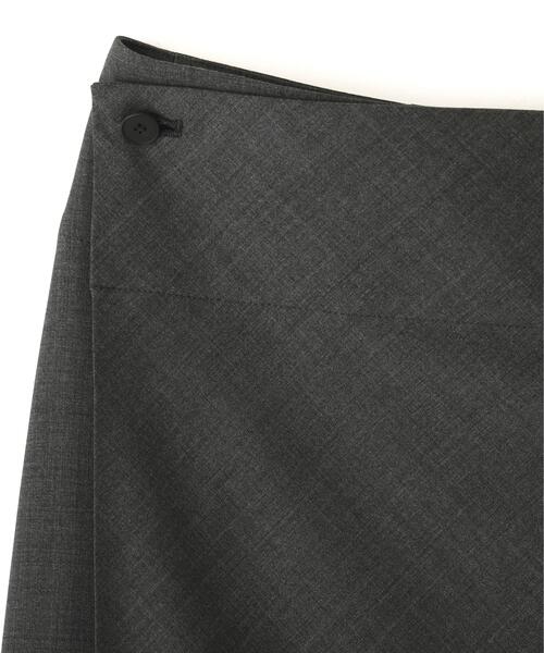 YLEVE(イレーヴ)の「YLEVE / SUPER140's WOOL TROPICAL SKIRT(スカート・レディース・グレー系その他3/ベージュ・1/0)」の12枚目の写真