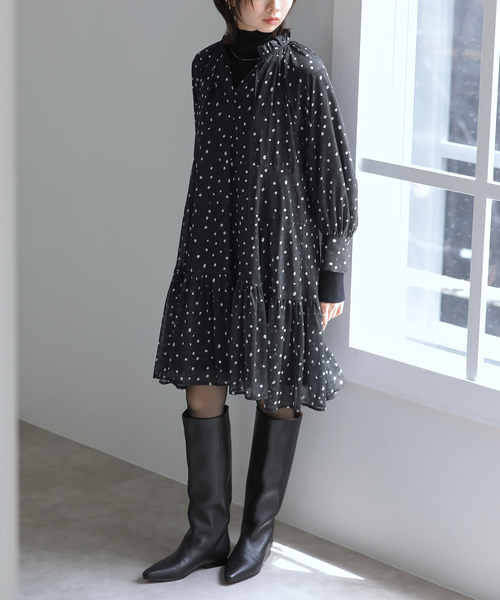 La TOTALITE(ラトータリテ)の「【洗える】プリンテッドミニワンピース(ワンピース・レディース・ブラック系その他/ブラック・FREE)」の1枚目の写真
