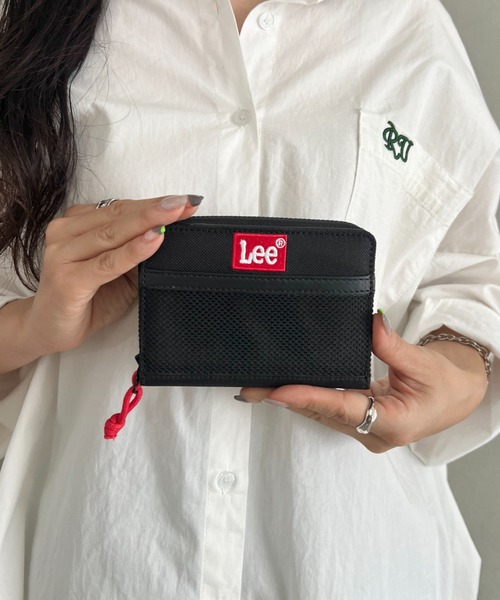 Lee(リー)の「【Lee.リー】BOXロゴ刺繍 ラウンドファスナー二つ折り財布(財布・メンズ・ブルー/ブラック/グリーン/レッド・FREE)」の4枚目の写真