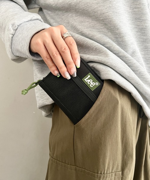 Lee(リー)の「【Lee.リー】BOXロゴ刺繍 ラウンドファスナー二つ折り財布(財布・メンズ・ブルー/ブラック/グリーン/レッド・FREE)」の9枚目の写真