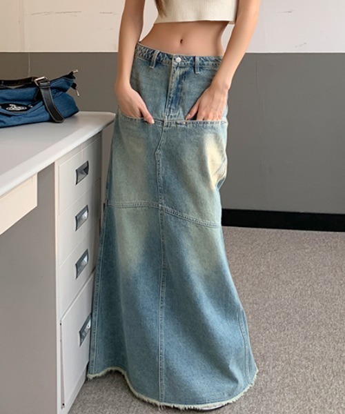 FAVORITO(ファヴォリート)の「デニムマーメイドスカート(スカート・レディース・ブルー・F)」の4枚目の写真