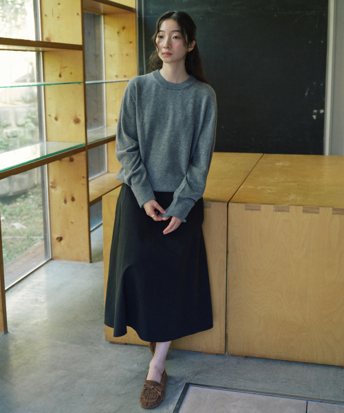 STEP AROUND(ステップアラウンド)の「Superfine Merino Wholegarment Crewneck Knit_MELANGE GREY(ニット/セーター・レディース・その他・FREE)」の2枚目の写真