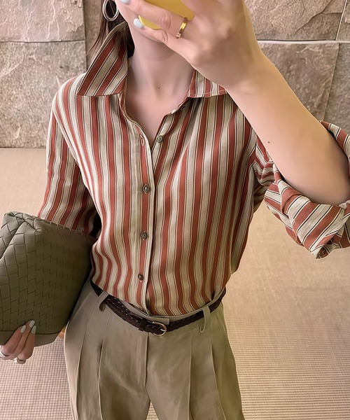 Doux Belle（ドゥーベル）の「ストライプ柄襟付き長袖シャツブラウス（シャツ/ブラウス・レディース・ストライプ・MEDIUM/LARGE/X-LARGE）」の6枚目の写真