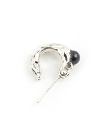 e.m.（イーエム）の「SILVER925ブラックパールフープピアス