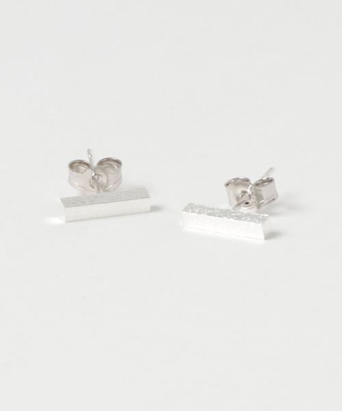 GGD SELECT(ジージーディー セレクト)の「シルバーピアス(ピアス(両耳用)・レディース・シルバー系その他/シルバー/シルバー系その他2/シルバー系その他3・FREE)」の4枚目の写真