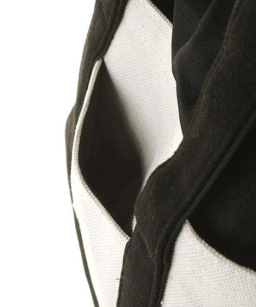 Another Edition（アナザーエディション）の「AE SMALLキャンバスTOTE（トートバッグ・レディース・ブラック/ライトピンク/ネイビー・フリー）」の9枚目の写真