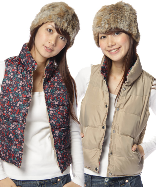 CIAOPANIC(チャオパニック)の「RVダウンベスト(ダウンベスト・レディース・ブルー/ネイビー・FREE)」の2枚目の写真