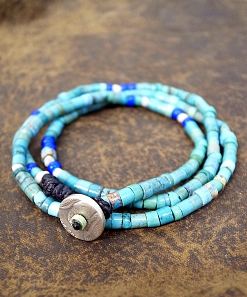 SHIPS（シップス）の「NORTH WORKS: オールドビーズ ブレス/ネックレス（ブレスレット・メンズ・レッド系その他/ブルー系その他/ブルー/ホワイト/その他・ONE SIZE）」の3枚目の写真