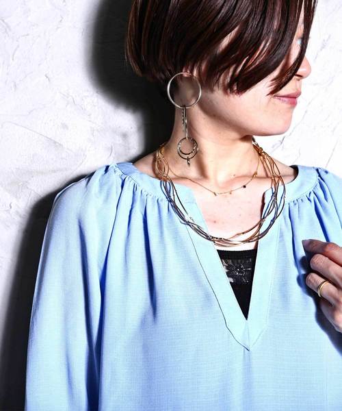 antiqua（アンティカ）の「ギャザータックトップス（シャツ/ブラウス・レディース・ブルー/ホワイト・FREE）」の22枚目の写真