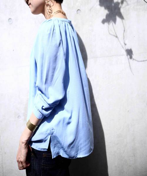 antiqua（アンティカ）の「ギャザータックトップス（シャツ/ブラウス・レディース・ブルー/ホワイト・FREE）」の21枚目の写真