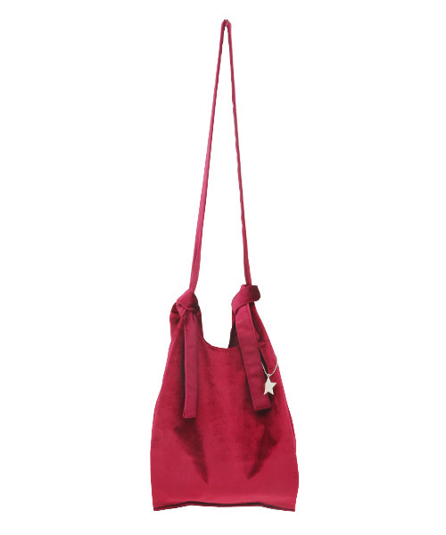 Luz Llena（ラズレナ）の「[2way]スターチャーム付きベロアマーケットバッグ（トートバッグ・レディース・ブラック/ネイビー/ワインレッド・ﾌﾘ-）」の3枚目の写真