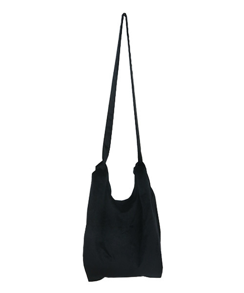 Luz Llena（ラズレナ）の「[2way]スターチャーム付きベロアマーケットバッグ（トートバッグ・レディース・ブラック/ネイビー/ワインレッド・ﾌﾘ-）」の8枚目の写真